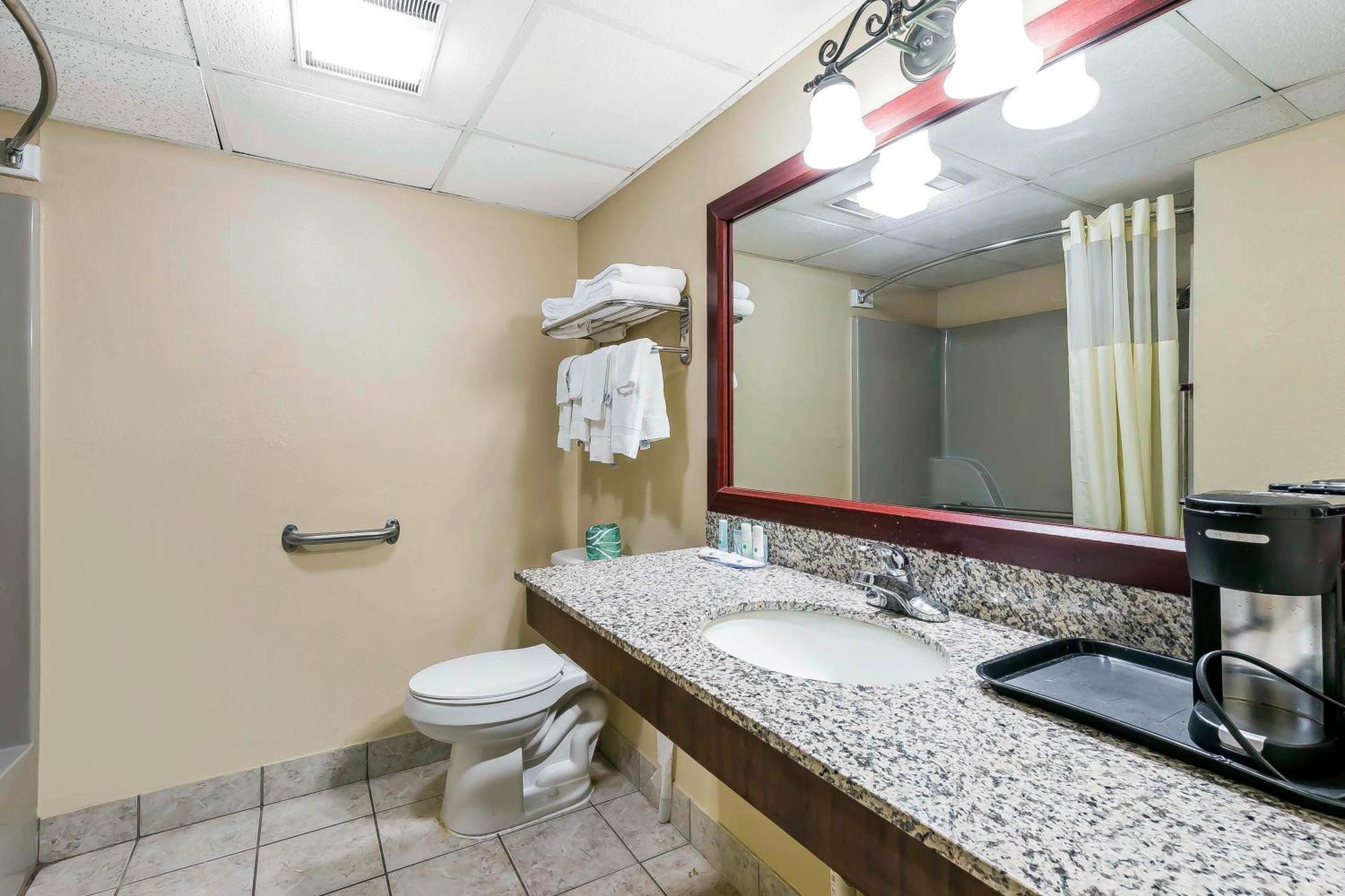 Quality & - Pigeon Forge Hotel 2*