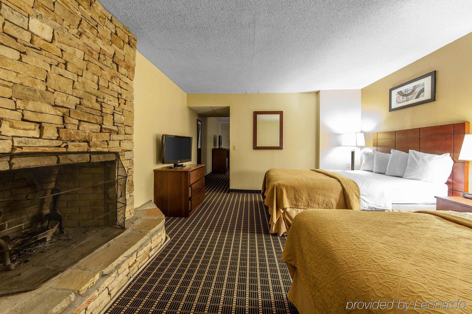Quality & - Pigeon Forge