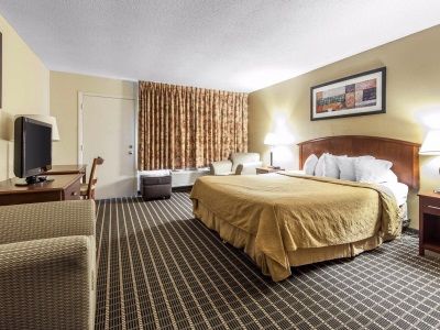 Quality & - Pigeon Forge Hotel 2*