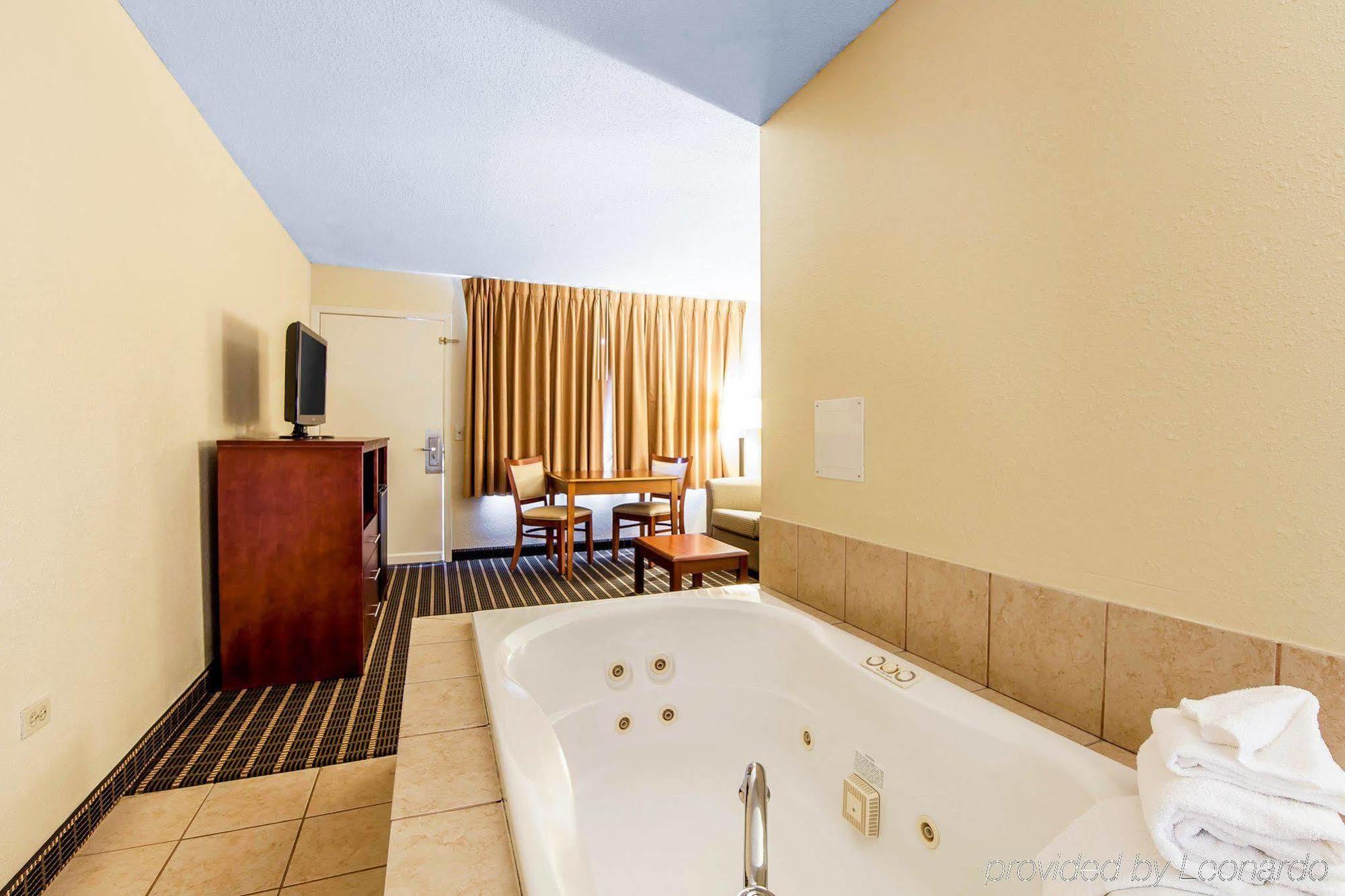 Quality & - Pigeon Forge Hotel Sevierville